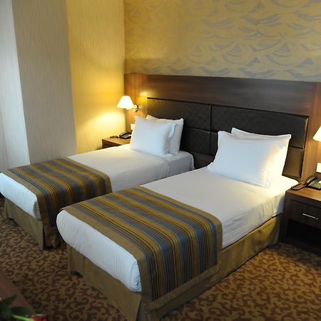 Rhiss Hotel Maltepe Provincia di Provincia di Istanbul Esterno foto