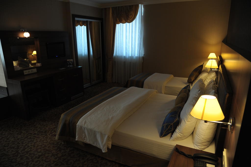 Rhiss Hotel Maltepe Provincia di Provincia di Istanbul Esterno foto