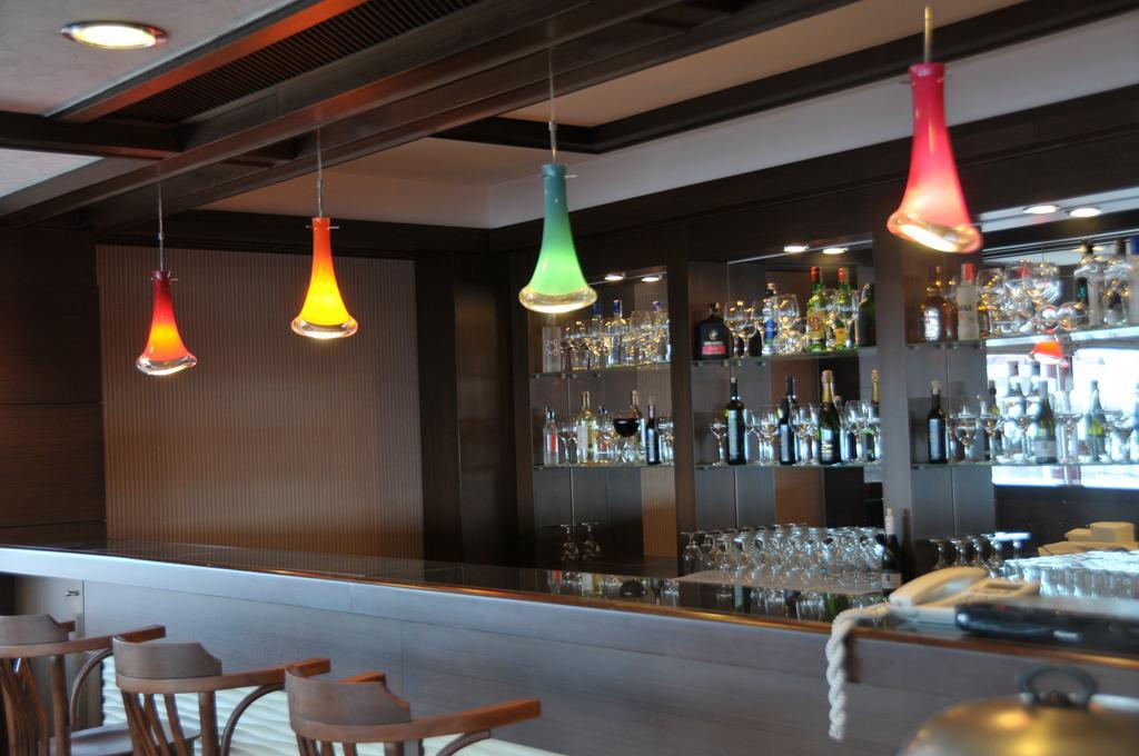 Rhiss Hotel Maltepe Provincia di Provincia di Istanbul Esterno foto